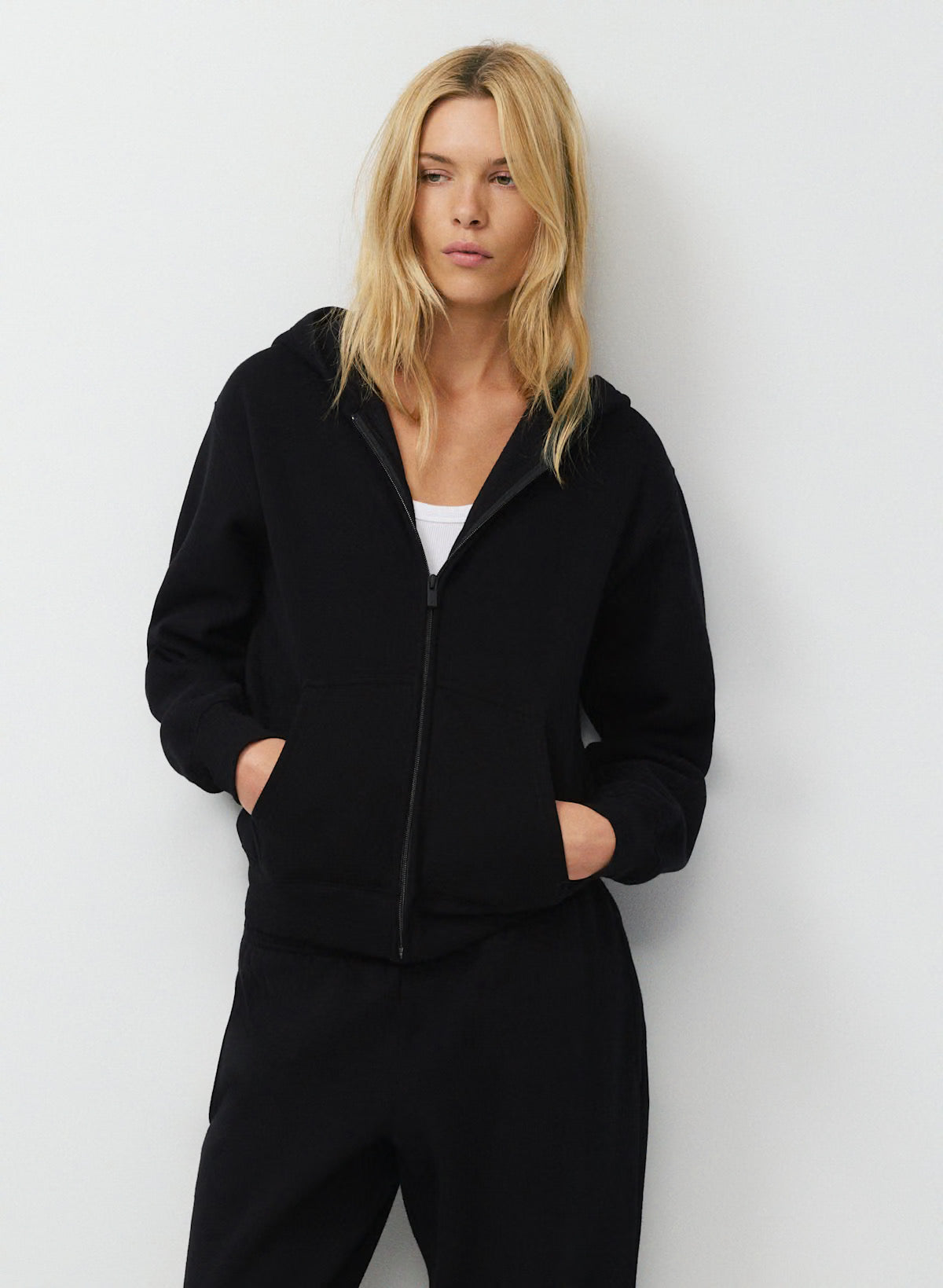 Cotton Form ™ Zip-Up