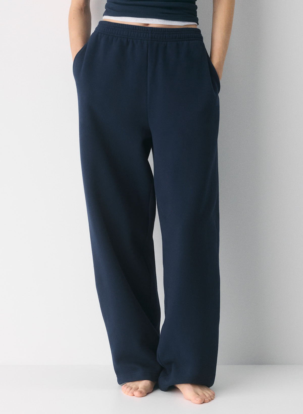 Cotton Form Wide ™ Sweatpant