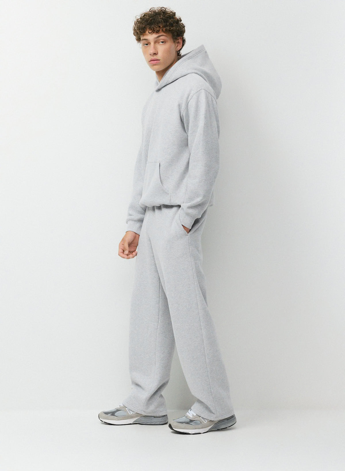 Cotton Form Straight ™ Sweatpant