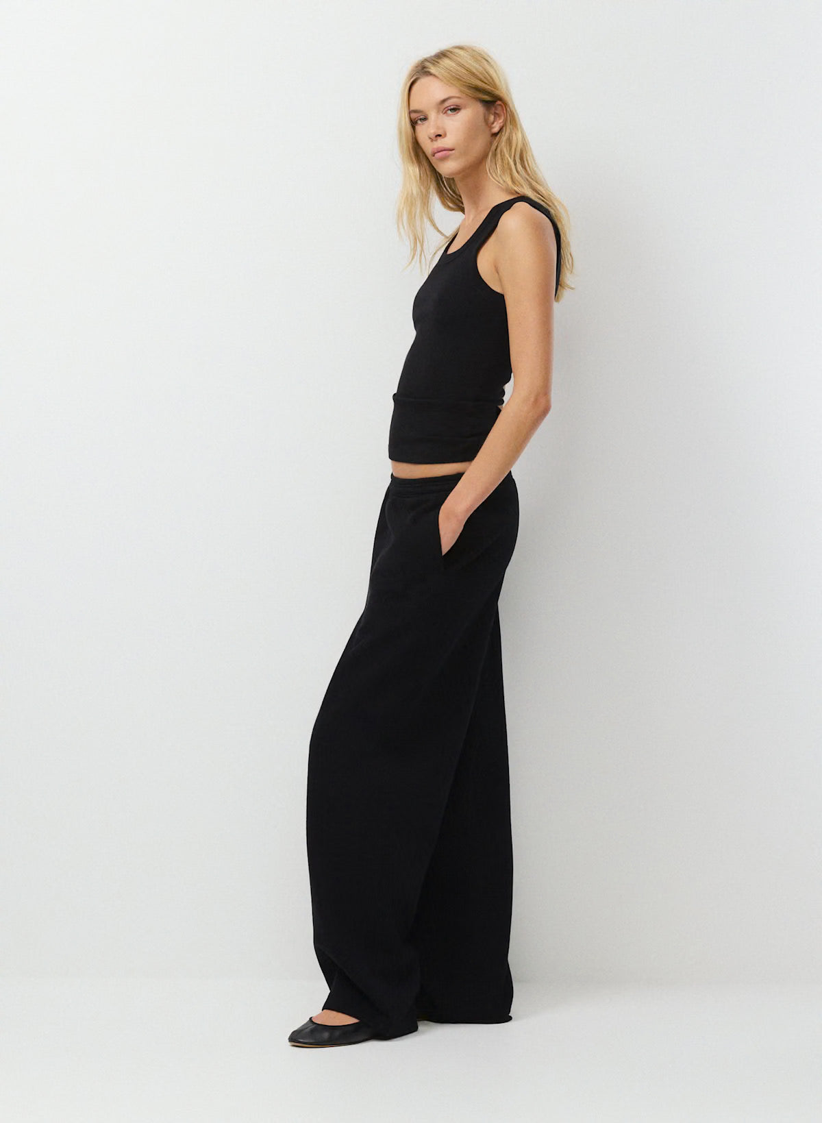 Cotton Form Straight ™ Sweatpant