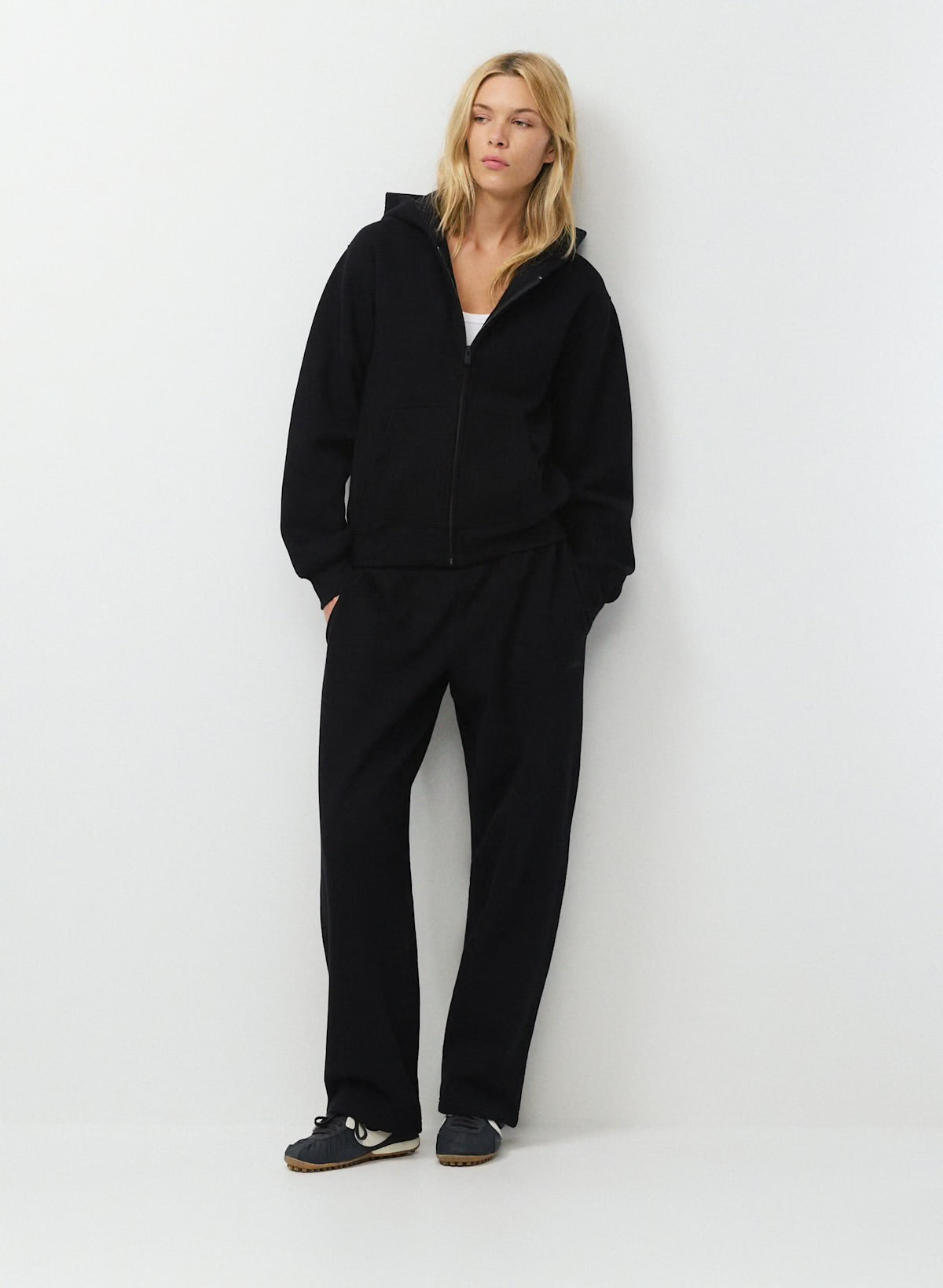 Cotton Form ™ Zip-Up